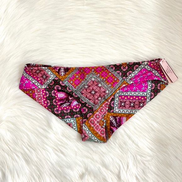 VS Swim Set - Picture 4 of 4